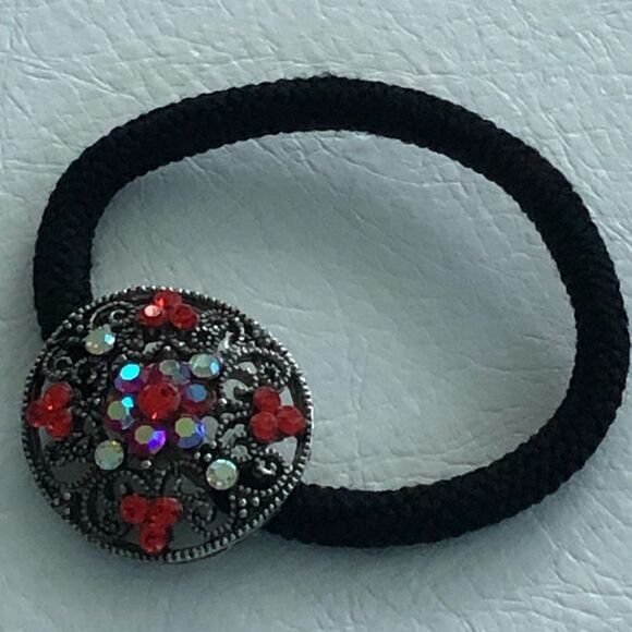 RHINESTONE AND METAL ELASTIC PONYTAIL HOLDER - Picture 7 of 11